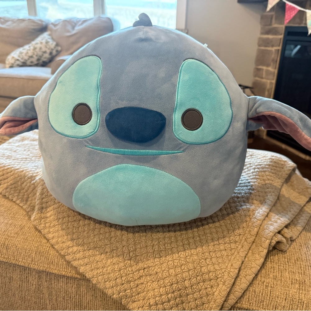 Disney Stitch Squishmallow
